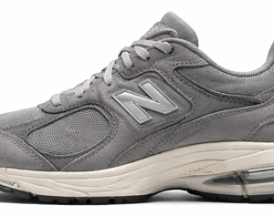 New Balance 2002R